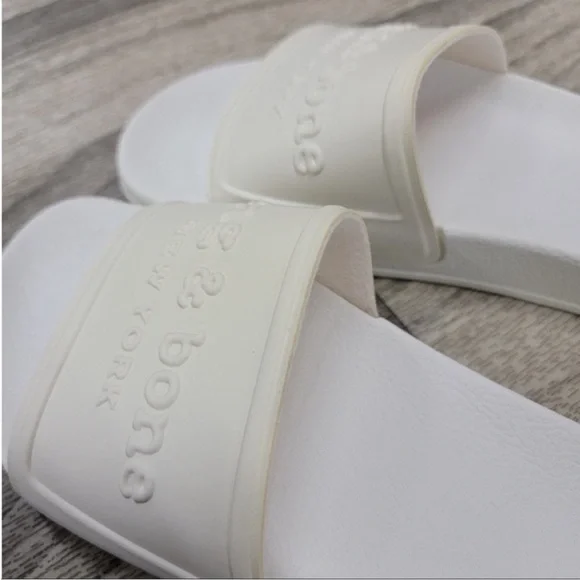 NWT rag & bone pool slide with logo. White. Size 6. Includes box - Picture 2 of 6
